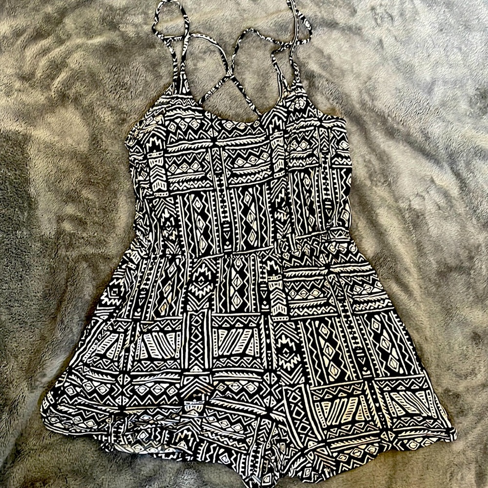 Black & white print romper